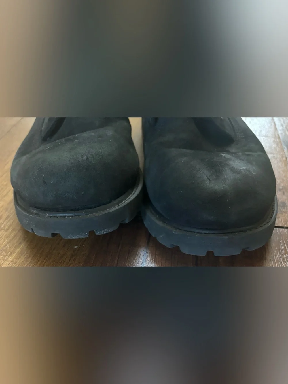 Timberland Classic 6 inch waterproof boots for boy youth Size 5 big kids